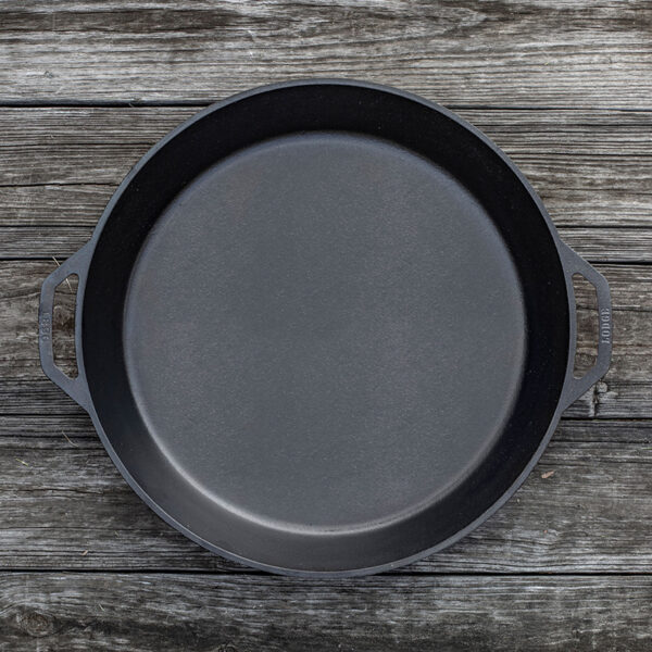 17 Inch Cast Iron Dual Handle Pan - Image 3