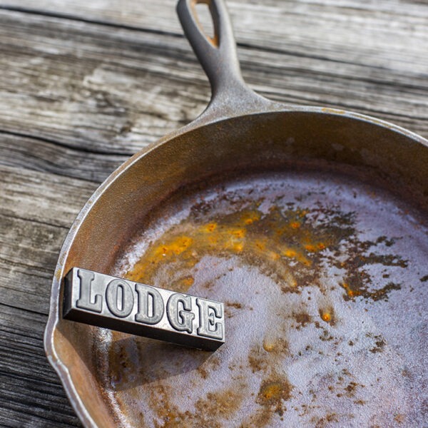 Lodge Rust Eraser - Image 2