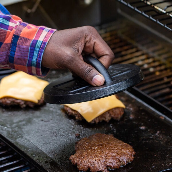 6.25 Inch Seasoned Cast Iron Burger Press - Image 4